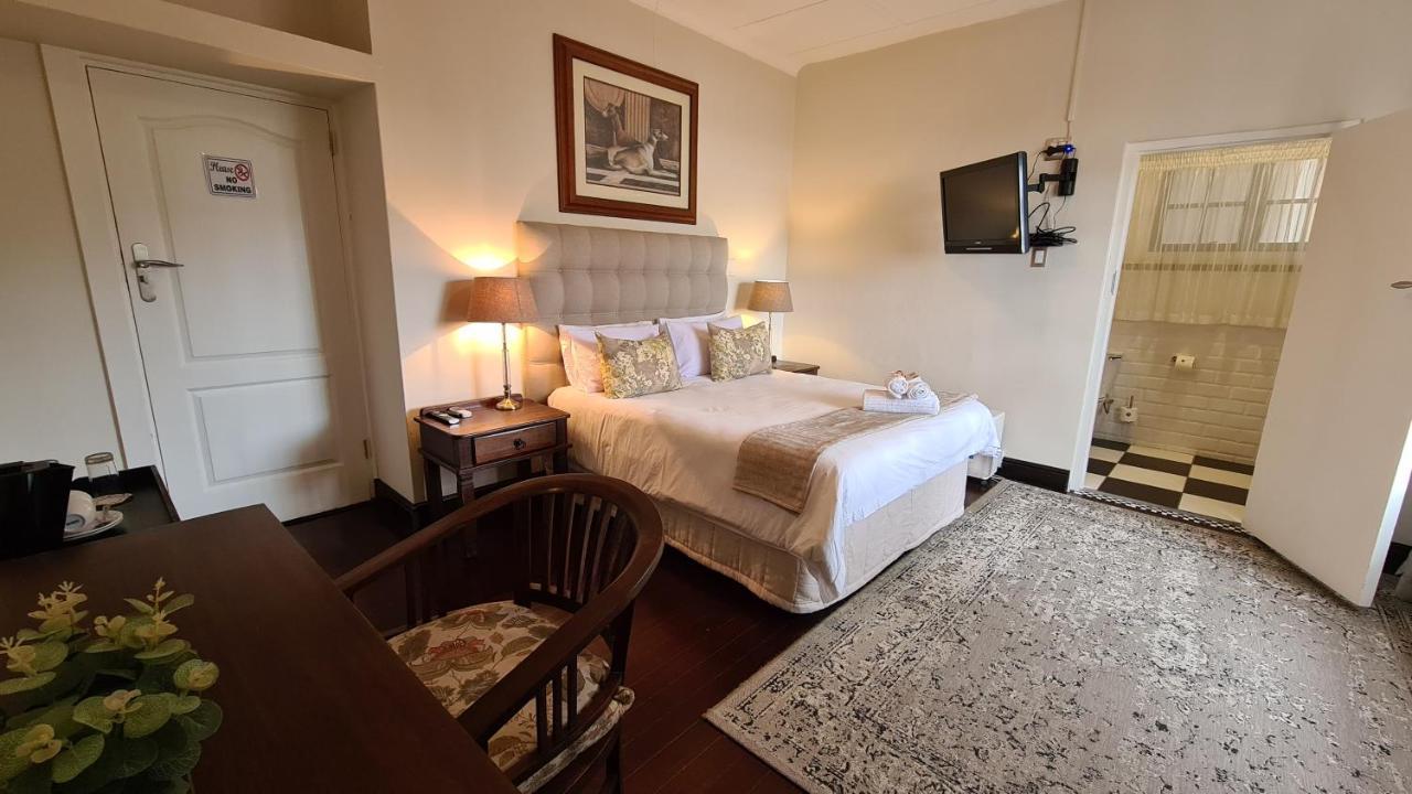 Hathaway Guest House Ист-Лондон Экстерьер фото