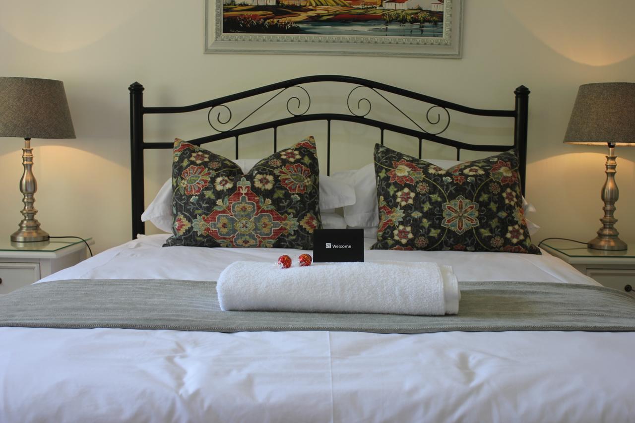 Hathaway Guest House Ист-Лондон Экстерьер фото